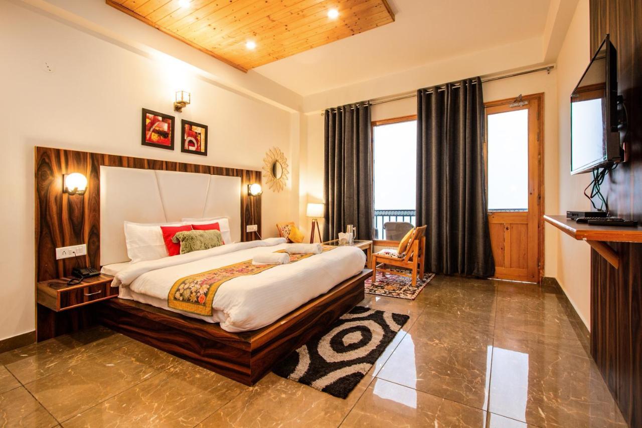 Eden Oaks Otel Manāli Dış mekan fotoğraf